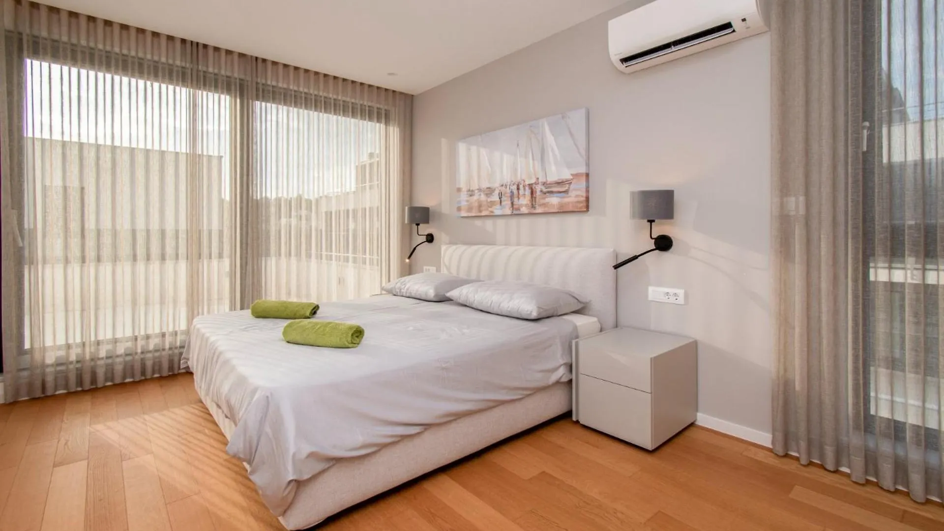 Designer Villa Luna Near The Sea In Volme , Pula Banjole